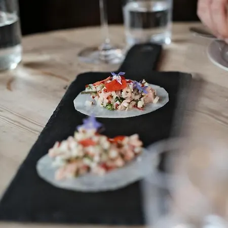 Hardanger Fjord Guest house *